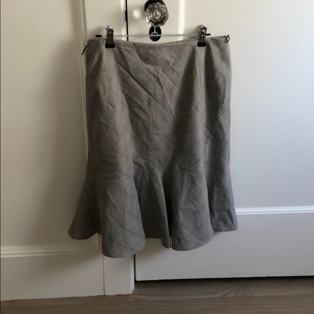 Midi grey skirt